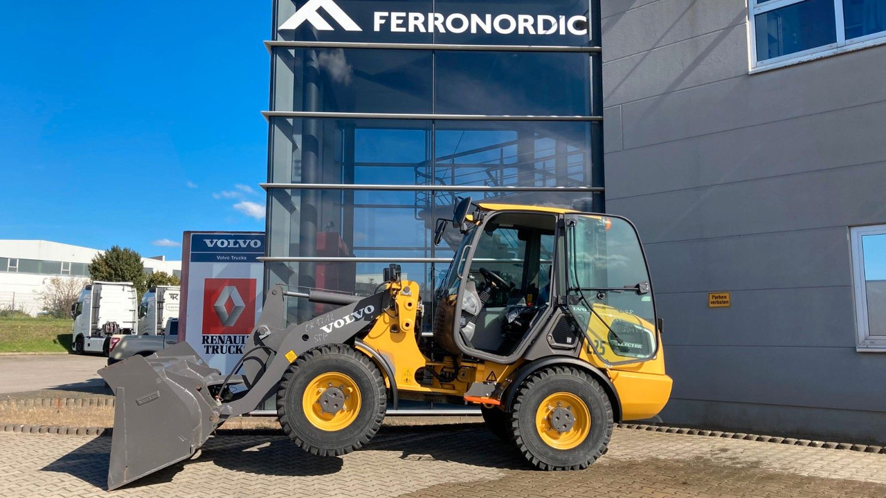 Volvo JL25H Electric *Auch Miete Volvo L25 Electric *Auch Miete*Neuzustand+22+14 kW - Hjullastare: bild 4 Volvo JL25H Electric *Auch Miete Volvo L25 Electric *Auch Miete*Neuzustand+22+14 kW - Hjullastare: bild 4