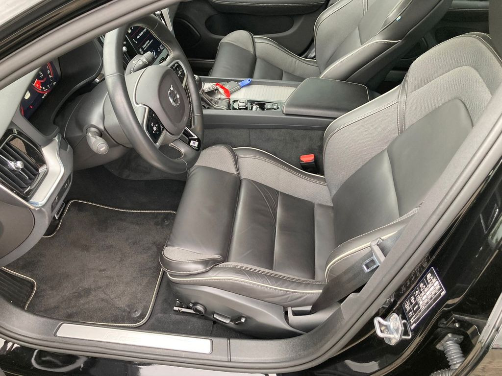 Volvo S60 T5 Lim. R-Design - Sedan: bild 4 Volvo S60 T5 Lim. R-Design - Sedan: bild 4