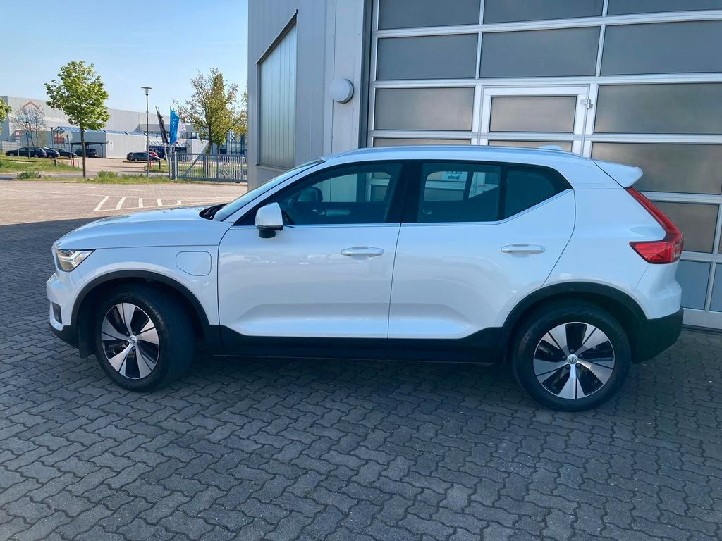 Volvo XC 40 T4 Insc. Expr. Recharge Plug-In Hyb. 2WD  - SUV: bild 2 Volvo XC 40 T4 Insc. Expr. Recharge Plug-In Hyb. 2WD  - SUV: bild 2