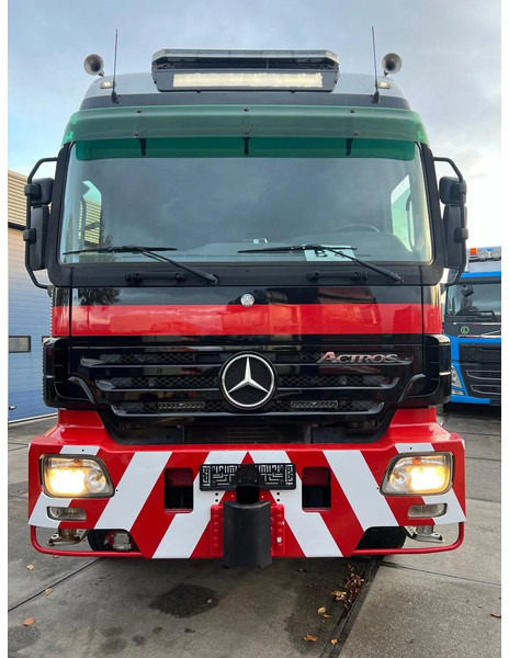 Mercedes-Benz Actros 4460 SLT 8x8 Actros 4460 8x8 SLT - Dragbil: bild 3 Mercedes-Benz Actros 4460 SLT 8x8 Actros 4460 8x8 SLT - Dragbil: bild 3