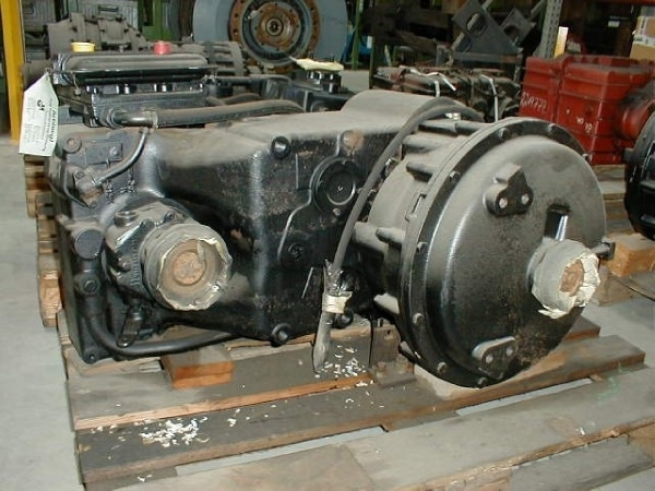 ZF verschiedene - Transmission för Lyftkran: bild 2 ZF verschiedene - Transmission för Lyftkran: bild 2