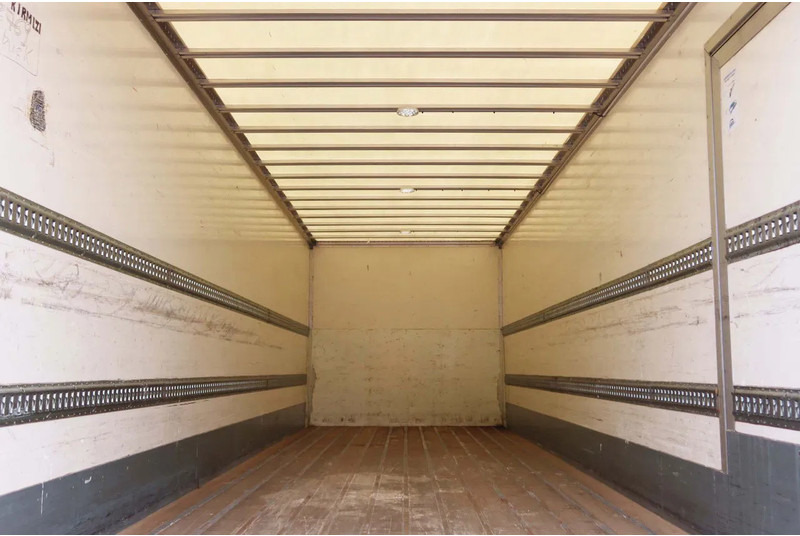 DAF CF 290 FA Bak+ klep Dhollandia 2000 kg - Lastbil med skåp: bild 4 DAF CF 290 FA Bak+ klep Dhollandia 2000 kg - Lastbil med skåp: bild 4