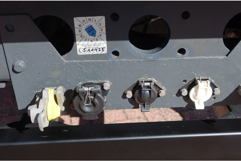 Kylbil lastbil DAF LF 290 Koel/Vries+Klep 1500 kg Thermoking T 600R: bild 15 Kylbil lastbil DAF LF 290 Koel/Vries+Klep 1500 kg Thermoking T 600R: bild 15