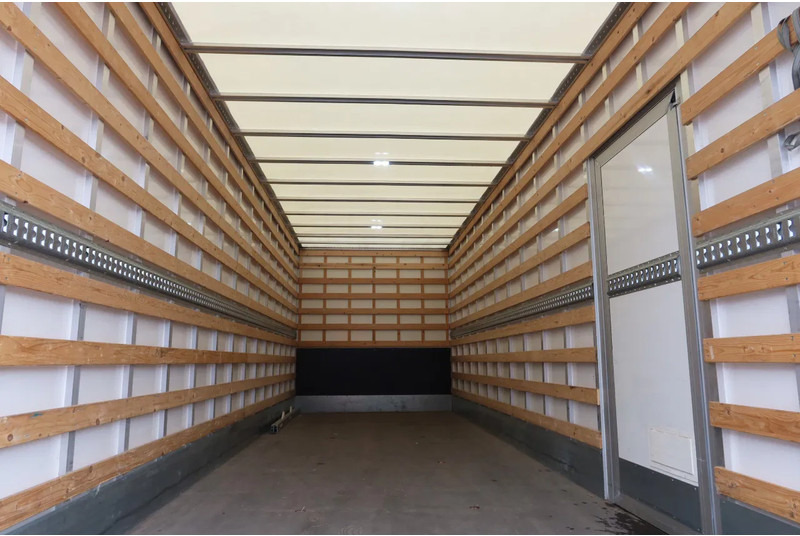 Volvo FL 250 Bakwagen + Dhollandia 1500 kg - Lastbil med skåp: bild 4 Volvo FL 250 Bakwagen + Dhollandia 1500 kg - Lastbil med skåp: bild 4