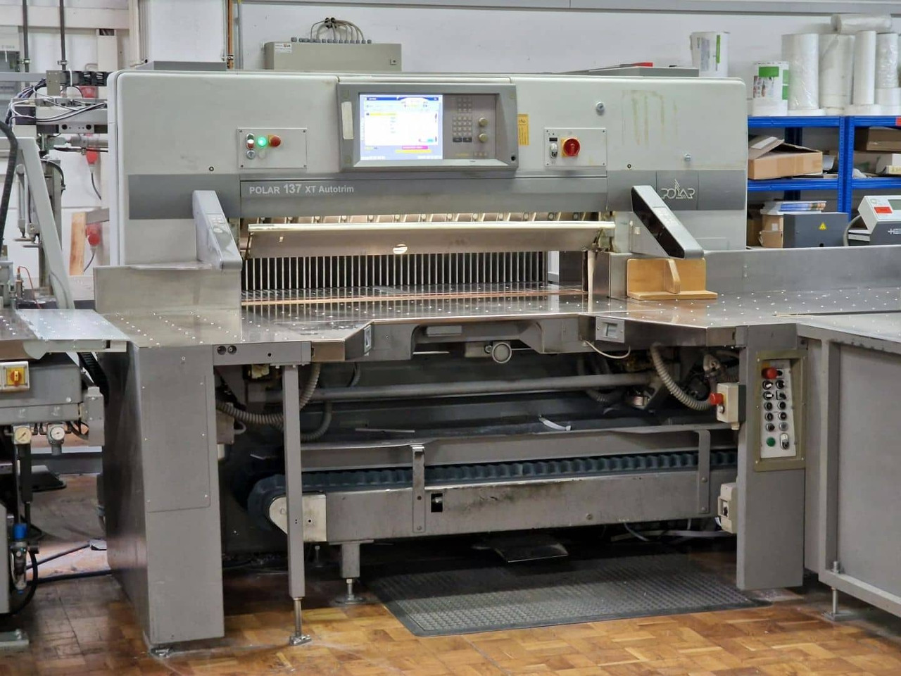 Polar 137XT-AT - Pappersskärmaskin: bild 4 Polar 137XT-AT - Pappersskärmaskin: bild 4