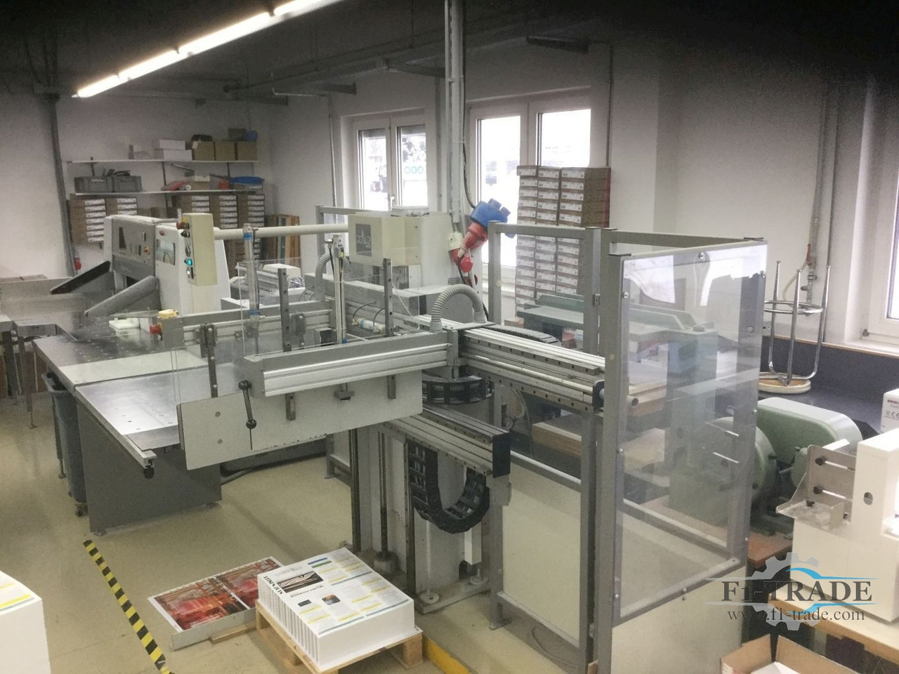 Polar TR 1ER 110-4 - Tryckmaskin: bild 5 Polar TR 1ER 110-4 - Tryckmaskin: bild 5