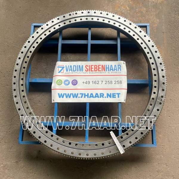 Krupp Grove 3056048 for Krupp KMK4070, GMK4075, GMK4080-1 mobile crane - Svängkrans för Allterrängkran: bild 1 Krupp Grove 3056048 for Krupp KMK4070, GMK4075, GMK4080-1 mobile crane - Svängkrans för Allterrängkran: bild 1