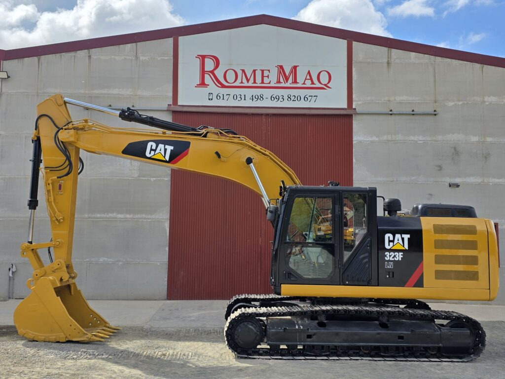 CAT 323FL - Bandgrävare: bild 1 CAT 323FL - Bandgrävare: bild 1