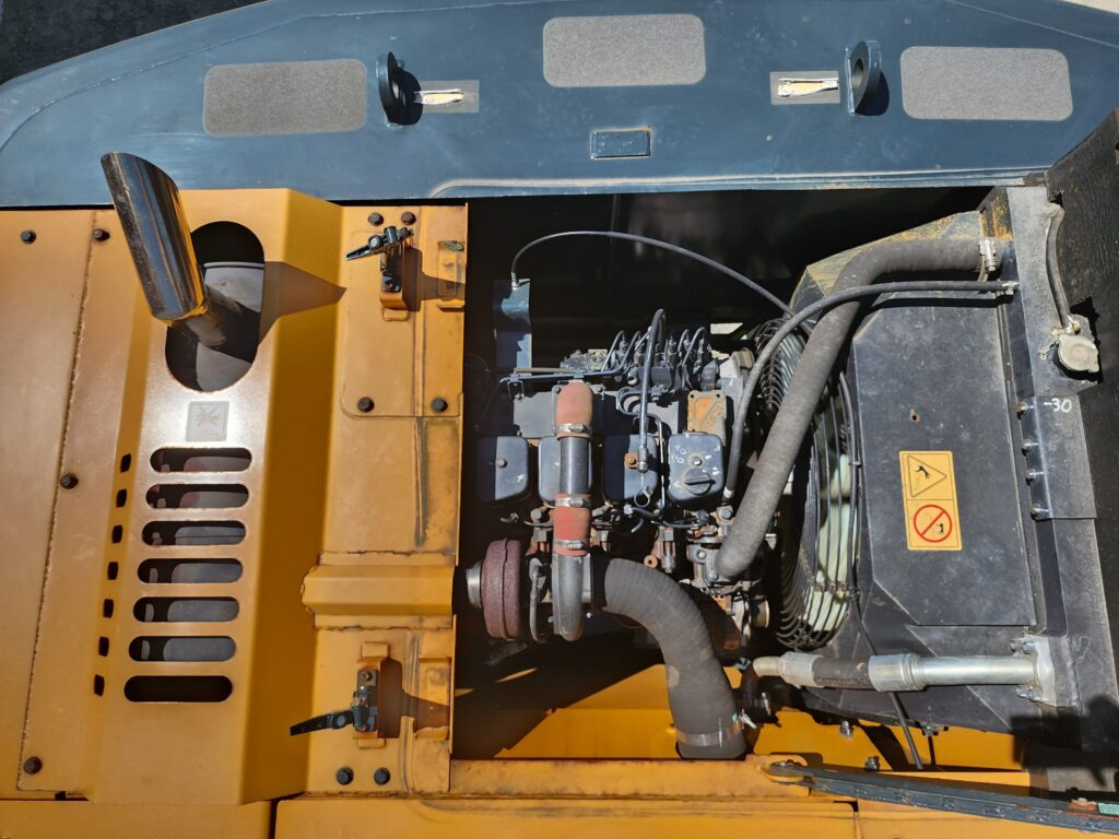 HYUNDAI R210 NUEVA - Bandgrävare: bild 5 HYUNDAI R210 NUEVA - Bandgrävare: bild 5