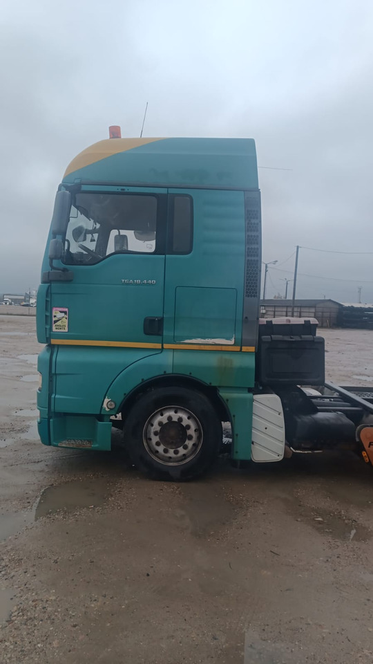 MAN TGA 18440 - Biltransportbil lastbil: bild 4 MAN TGA 18440 - Biltransportbil lastbil: bild 4