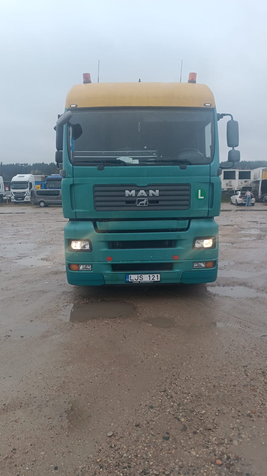 MAN TGA 18440 - Biltransportbil lastbil: bild 1 MAN TGA 18440 - Biltransportbil lastbil: bild 1