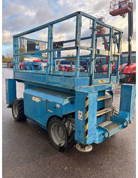 Genie GS 2668 RT 10m Diesel Scherenarbeitsbühne - Saxlift: bild 5 Genie GS 2668 RT 10m Diesel Scherenarbeitsbühne - Saxlift: bild 5