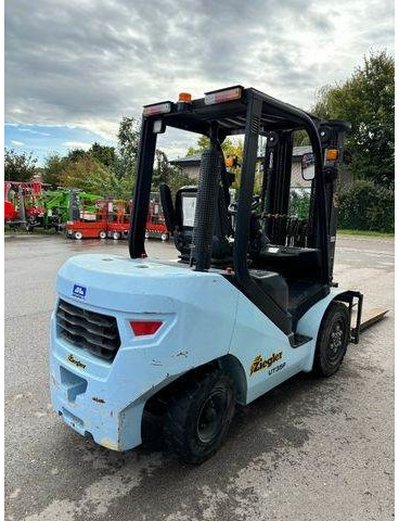 Hyster Yale UT35P Dieselstapler 2500kg, 4800mm, BJ 2019 - Dieseltruck: bild 5 Hyster Yale UT35P Dieselstapler 2500kg, 4800mm, BJ 2019 - Dieseltruck: bild 5