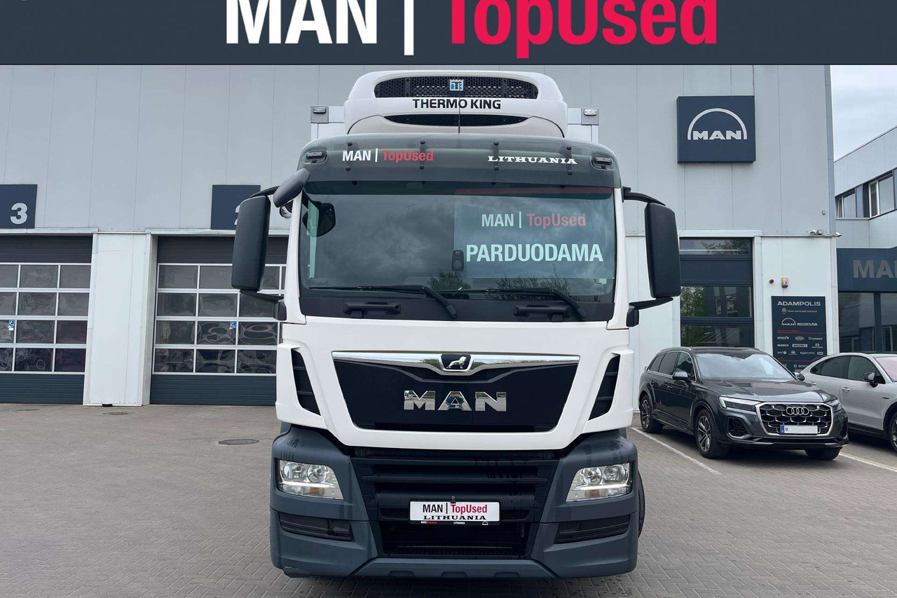 MAN 26.420 6x2-4 THERMO KING (8518) - Kylbil lastbil: bild 2 MAN 26.420 6x2-4 THERMO KING (8518) - Kylbil lastbil: bild 2