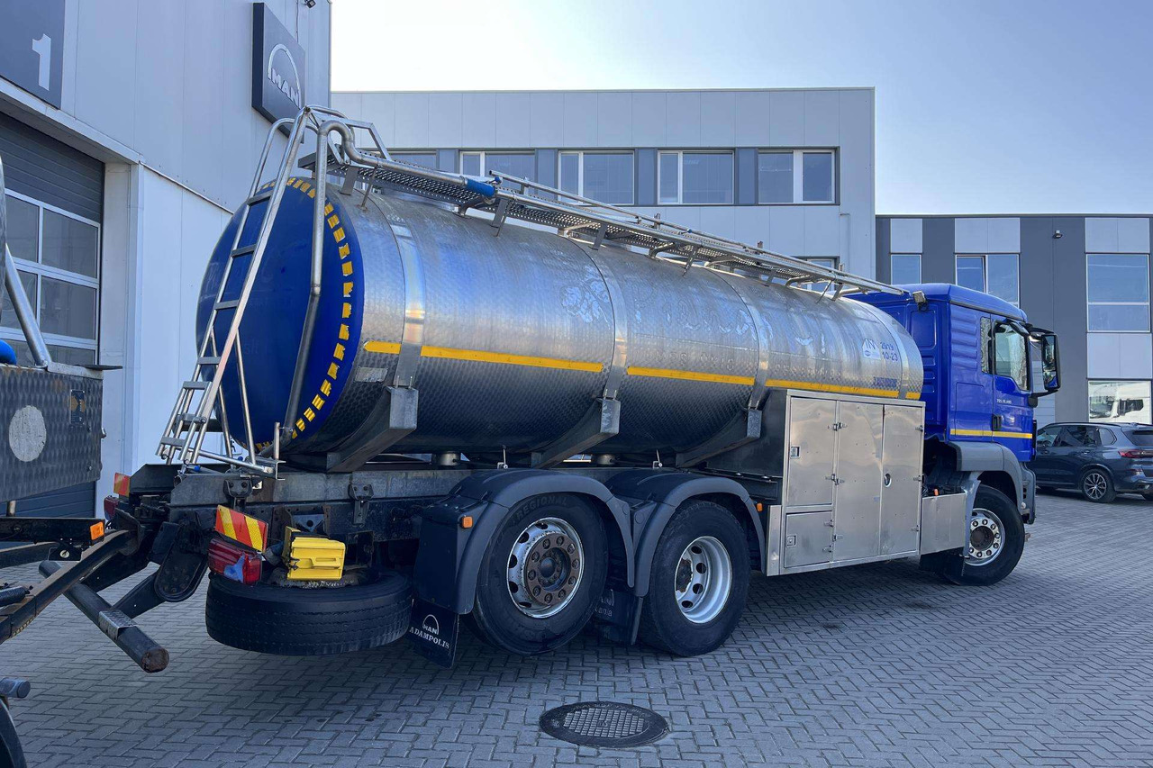 MAN TGS 26.400 6X2-2 Pienovežis (8488) - Tankbil, Tanksläp: bild 4 MAN TGS 26.400 6X2-2 Pienovežis (8488) - Tankbil, Tanksläp: bild 4