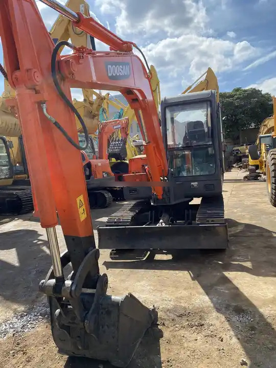 Competitive Price Original Used Doosan Excavator Dh55 With Good Condition for Sale - Minigrävmaskin: bild 2 Competitive Price Original Used Doosan Excavator Dh55 With Good Condition for Sale - Minigrävmaskin: bild 2