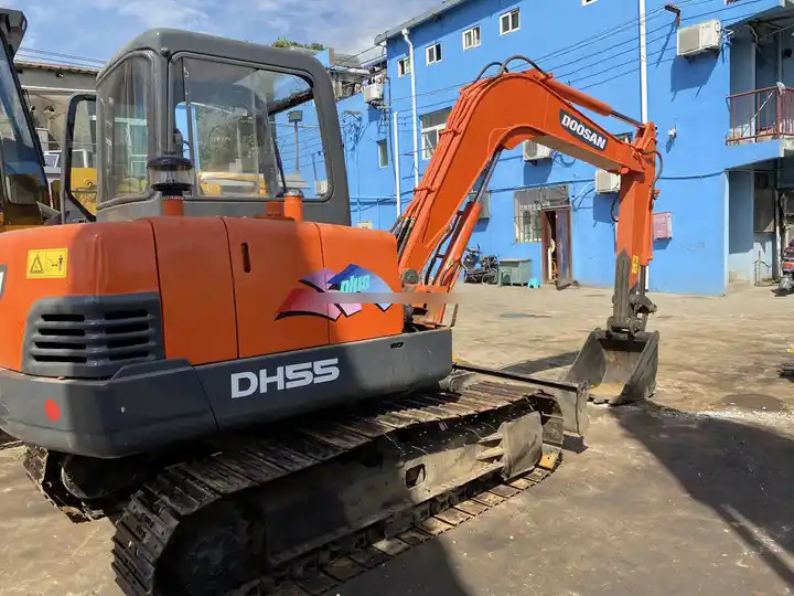 Competitive Price Original Used Doosan Excavator Dh55 With Good Condition for Sale - Minigrävmaskin: bild 5 Competitive Price Original Used Doosan Excavator Dh55 With Good Condition for Sale - Minigrävmaskin: bild 5