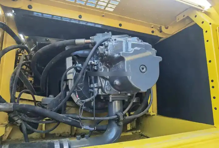 Construction machinery 45 Tons Used Komatsu excavator pc450-8 crawler excavator original Japan Komatsu 450-8 for sale - Grävmaskin: bild 3 Construction machinery 45 Tons Used Komatsu excavator pc450-8 crawler excavator original Japan Komatsu 450-8 for sale - Grävmaskin: bild 3