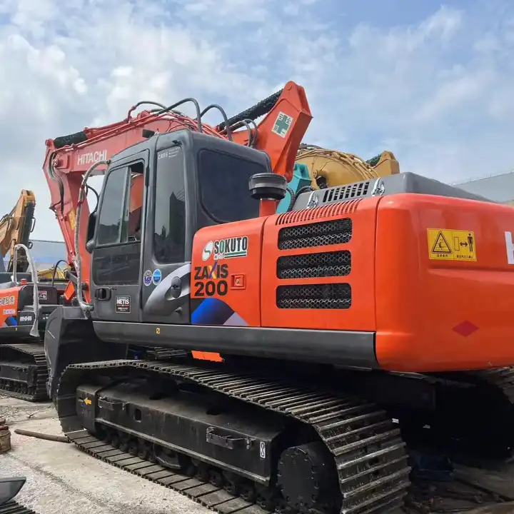 Hot sale Low Working Hour Hitachi zx120 cheap used excavator Japan Made Hitachi zx200 20 ton Excavator in good condition - Bandgrävare: bild 1 Hot sale Low Working Hour Hitachi zx120 cheap used excavator Japan Made Hitachi zx200 20 ton Excavator in good condition - Bandgrävare: bild 1