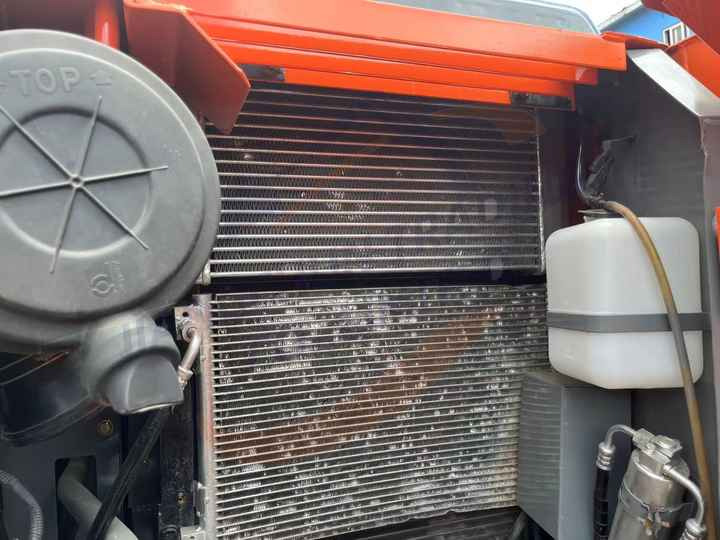 Hot sale Used Hitachi ZX120 digger medium size Excavator second hand excavator - Bandgrävare: bild 3 Hot sale Used Hitachi ZX120 digger medium size Excavator second hand excavator - Bandgrävare: bild 3