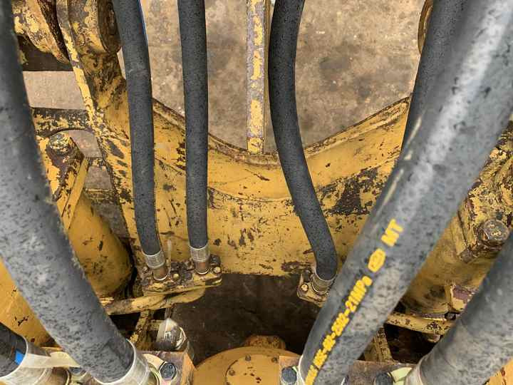 Japan Imported Caterpillar D7R Bulldozer Japan Original Cat D7G D7R D9n D8r Used Bulldozers - Bulldozer: bild 4 Japan Imported Caterpillar D7R Bulldozer Japan Original Cat D7G D7R D9n D8r Used Bulldozers - Bulldozer: bild 4