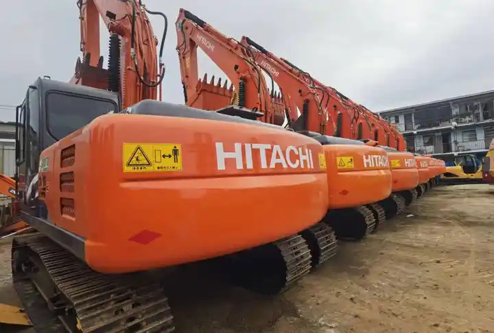 Japan Made Used Excavator Hitachi Ex200-1,Ex200 With Good Condition And Best Price Excavator Machine in Shanghai - Bandgrävare: bild 4 Japan Made Used Excavator Hitachi Ex200-1,Ex200 With Good Condition And Best Price Excavator Machine in Shanghai - Bandgrävare: bild 4