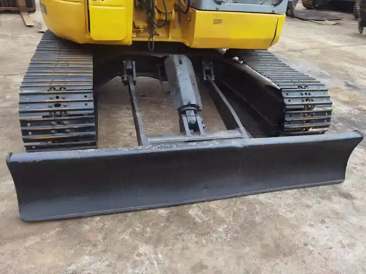 Japan Surplus Backhoe Excavator Komatsu Pc78us Pc60 Tracked Excavator With Blade Dozer For The Philippines in Shanghai - Bandgrävare: bild 5 Japan Surplus Backhoe Excavator Komatsu Pc78us Pc60 Tracked Excavator With Blade Dozer For The Philippines in Shanghai - Bandgrävare: bild 5