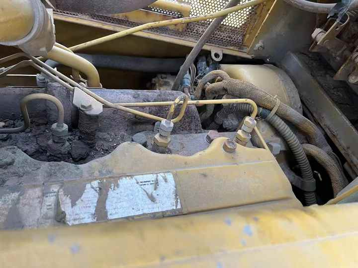 Original Japan Imported Caterpillar D7R Bulldozer Japan Original Cat D7G D7R D9n D8r Used Bulldozers - Bulldozer: bild 3 Original Japan Imported Caterpillar D7R Bulldozer Japan Original Cat D7G D7R D9n D8r Used Bulldozers - Bulldozer: bild 3