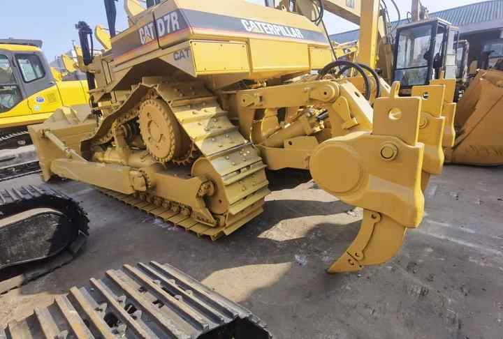 Used Bulldozers CAT D7R D8R with low price in Low Working Hour - Bulldozer: bild 5 Used Bulldozers CAT D7R D8R with low price in Low Working Hour - Bulldozer: bild 5