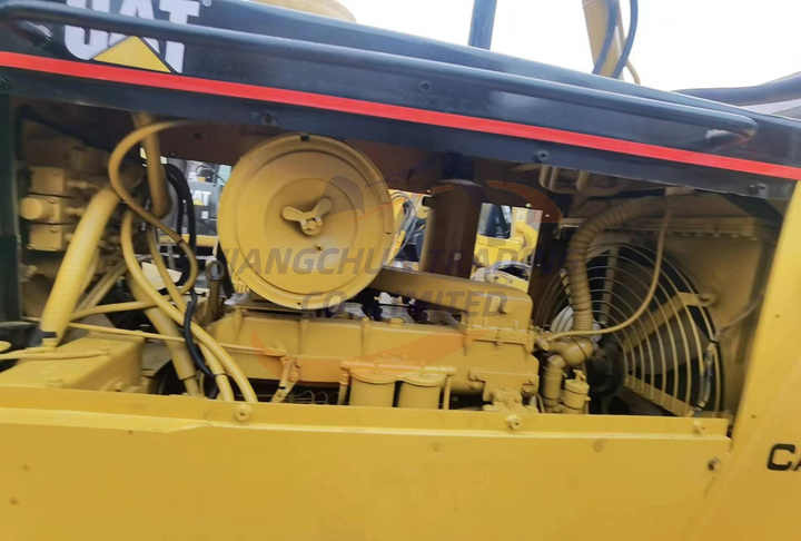 Used Good Condition dozer cat d7g bulldozer Well Maintanced Second hand Caterpillar D7G Crawler Bulldozers D7G D7H D7R - Bulldozer: bild 4 Used Good Condition dozer cat d7g bulldozer Well Maintanced Second hand Caterpillar D7G Crawler Bulldozers D7G D7H D7R - Bulldozer: bild 4