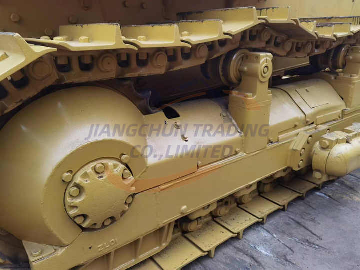 Used Good Condition dozer cat d7g bulldozer Well Maintanced Second hand Caterpillar D7G Crawler Bulldozers D7G D7H D7R - Bulldozer: bild 3 Used Good Condition dozer cat d7g bulldozer Well Maintanced Second hand Caterpillar D7G Crawler Bulldozers D7G D7H D7R - Bulldozer: bild 3