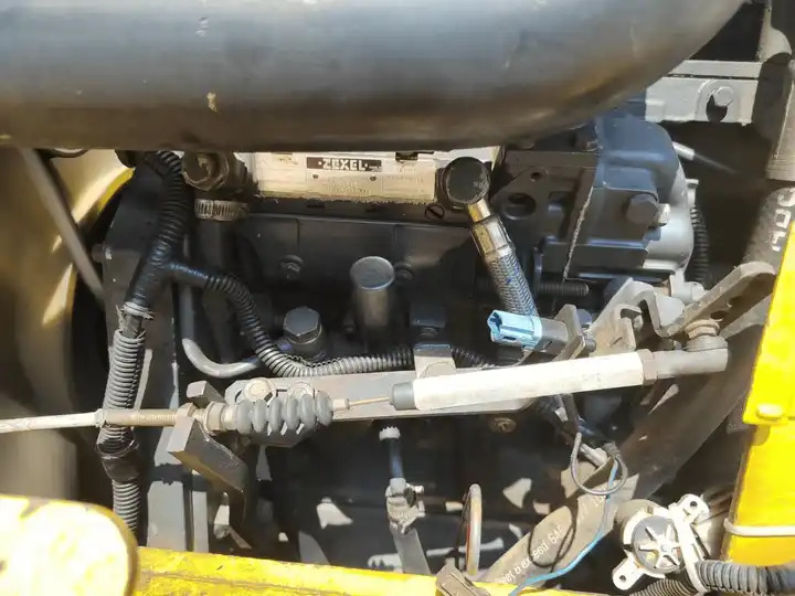 Used Japan Original Secondhand Komatsu PC56-7 PC60-8 PC70-8 Mini Digger Crawler Excavator - Grävmaskin: bild 4 Used Japan Original Secondhand Komatsu PC56-7 PC60-8 PC70-8 Mini Digger Crawler Excavator - Grävmaskin: bild 4