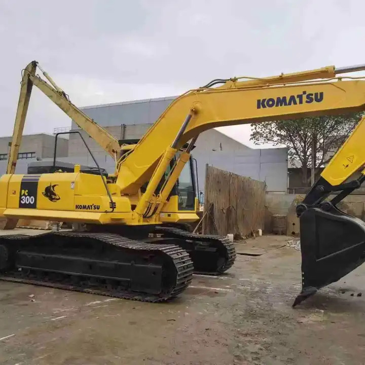 Well- Maintained Original Design Heavy Equipment Used Komatsu Pc300-7 Hydraulic Crawler Excavator In Shanghai - Bandgrävare: bild 1 Well- Maintained Original Design Heavy Equipment Used Komatsu Pc300-7 Hydraulic Crawler Excavator In Shanghai - Bandgrävare: bild 1