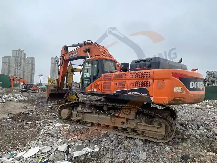 New arrival Used Doosan excavator DX520LC-9C in good condition for sale in good condition - Bandgrävare: bild 2 New arrival Used Doosan excavator DX520LC-9C in good condition for sale in good condition - Bandgrävare: bild 2