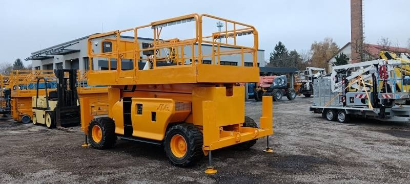 JLG 4394RT - 15m, 4x4, diesel - Saxlift: bild 1 JLG 4394RT - 15m, 4x4, diesel - Saxlift: bild 1