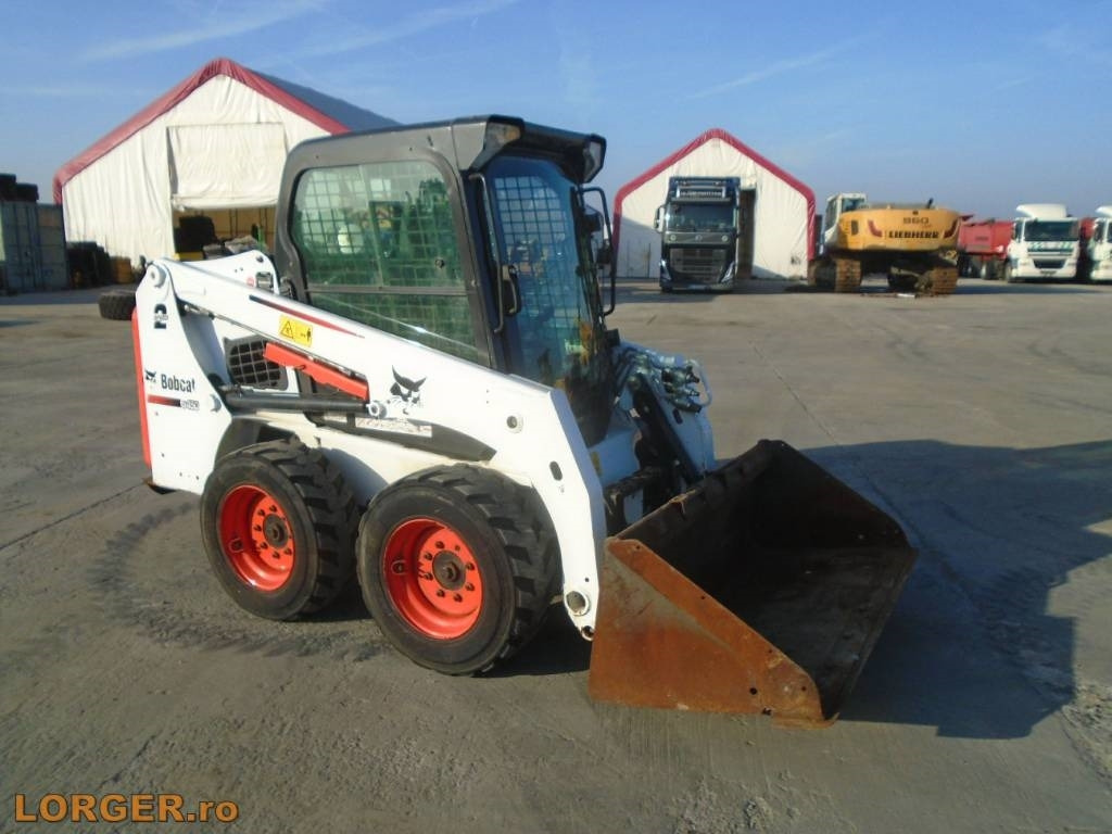 Bobcat S 450 - Kompaktlastare/ Slirstyrda lastare: bild 3 Bobcat S 450 - Kompaktlastare/ Slirstyrda lastare: bild 3