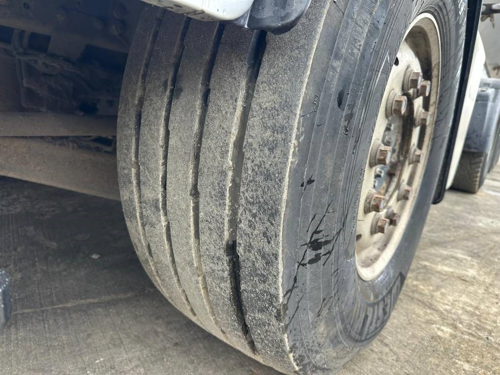 Dragbil MAN TGS 18.440 4x2 LLS: bild 8 Dragbil MAN TGS 18.440 4x2 LLS: bild 8