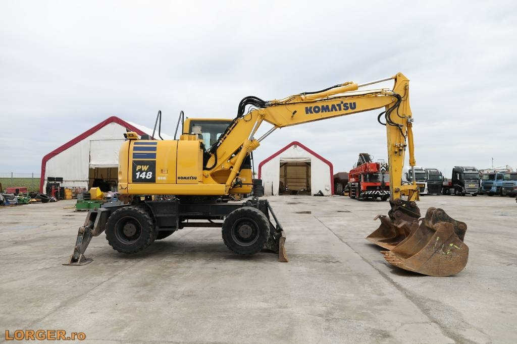 Komatsu PW 148-10  - Grävmaskin på däck: bild 3 Komatsu PW 148-10  - Grävmaskin på däck: bild 3
