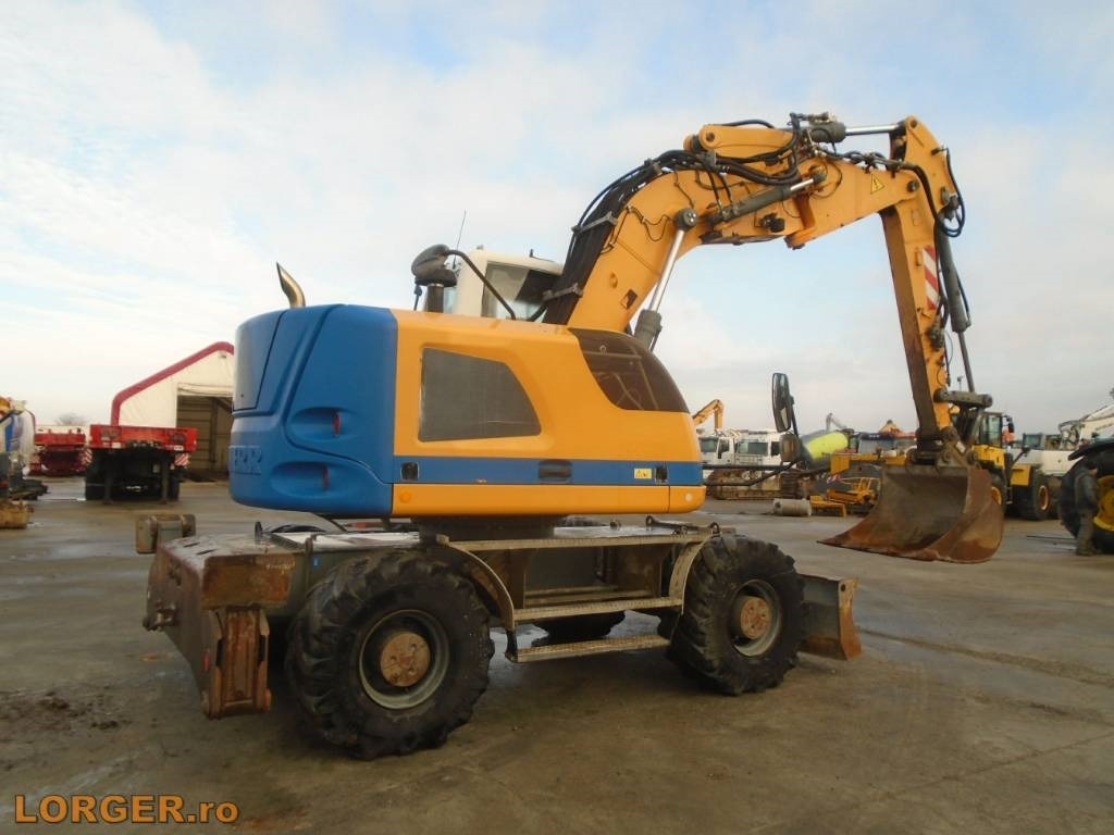 Liebherr A 914 Compact  - Grävmaskin på däck: bild 3 Liebherr A 914 Compact  - Grävmaskin på däck: bild 3