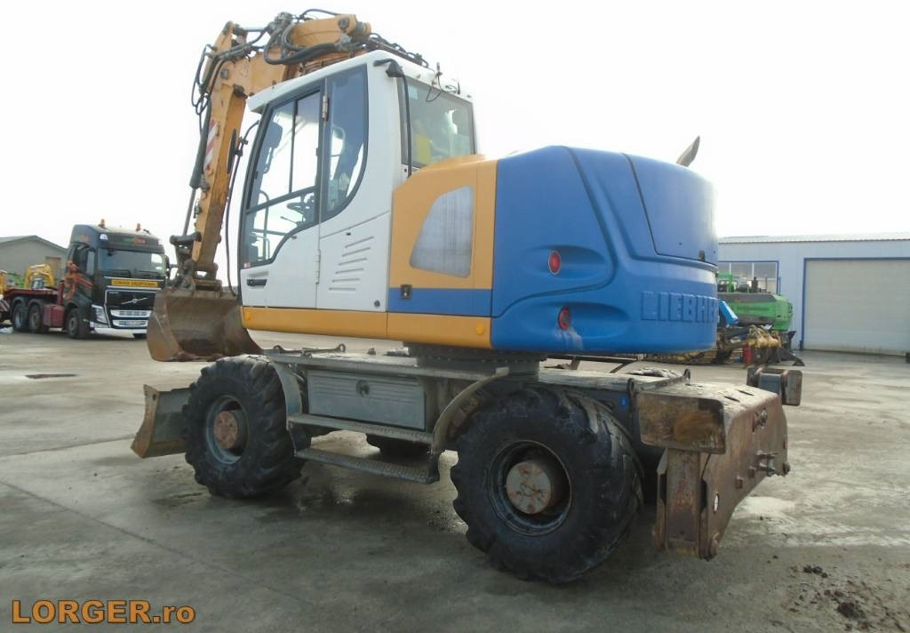 Liebherr A 914 Compact  - Grävmaskin på däck: bild 2 Liebherr A 914 Compact  - Grävmaskin på däck: bild 2
