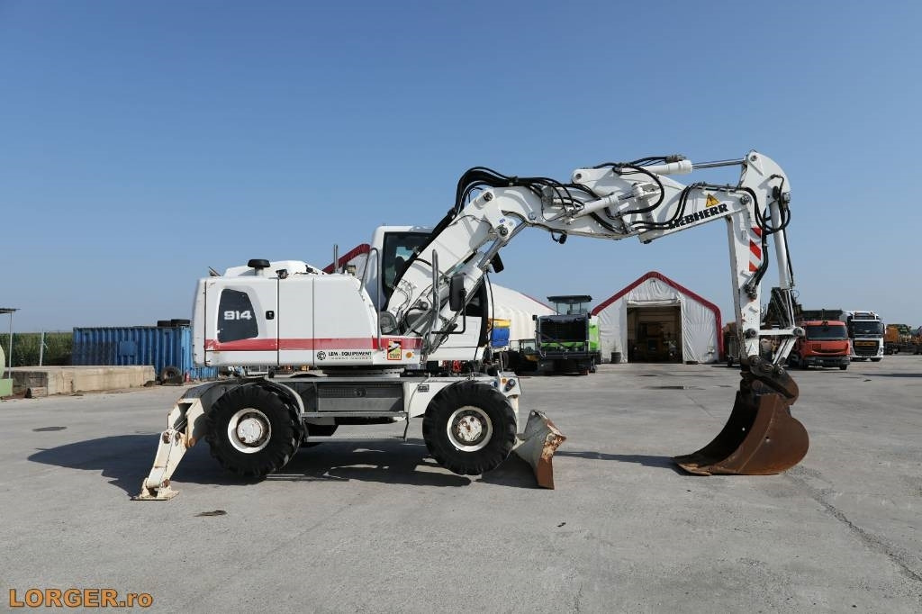 Liebherr A 914  - Grävmaskin på däck: bild 5 Liebherr A 914  - Grävmaskin på däck: bild 5