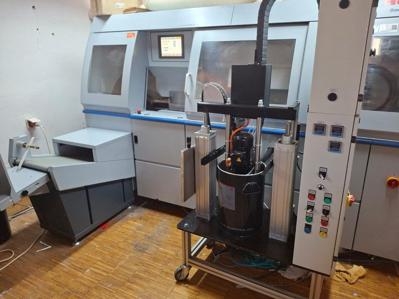 Horizon BQ-470 | 2009 | 800.000 - Bindningsmaskin: bild 1 Horizon BQ-470 | 2009 | 800.000 - Bindningsmaskin: bild 1