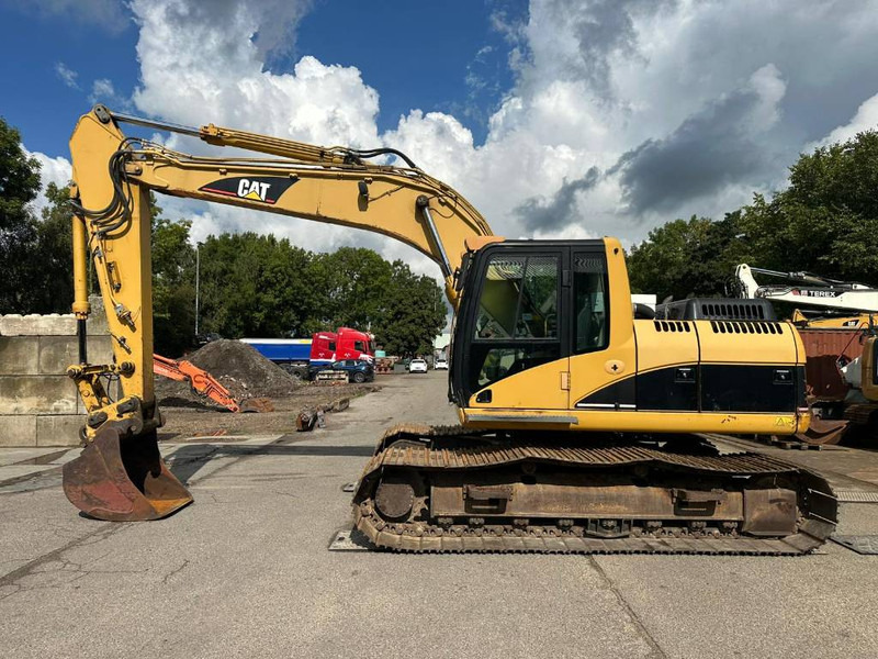 Cat 318 C L - 3066 engine! - Bandgrävare: bild 1 Cat 318 C L - 3066 engine! - Bandgrävare: bild 1