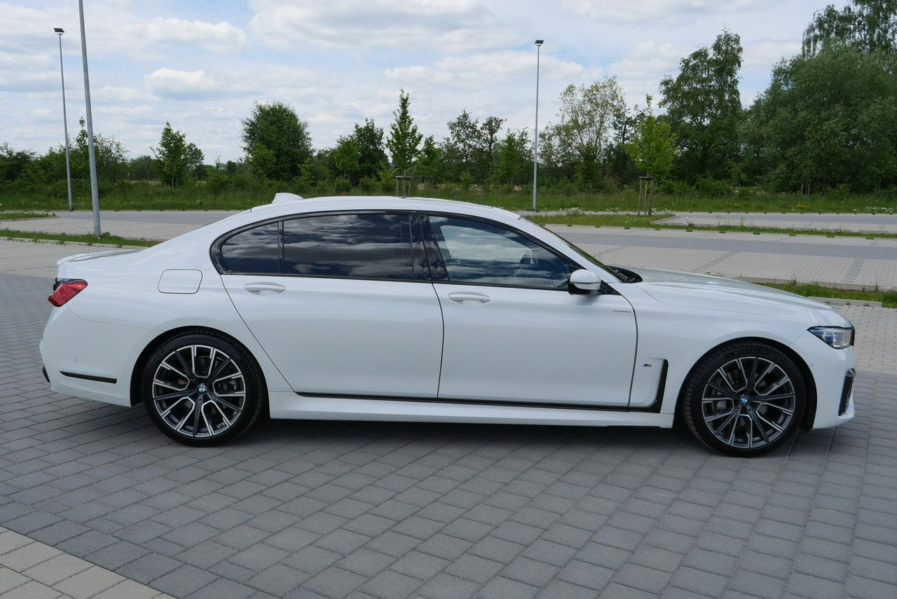 BMW 730LD XDR. /VOLL/REAR ENTERT. /EXECUTIVE LOUNGE - Sedan: bild 3 BMW 730LD XDR. /VOLL/REAR ENTERT. /EXECUTIVE LOUNGE - Sedan: bild 3