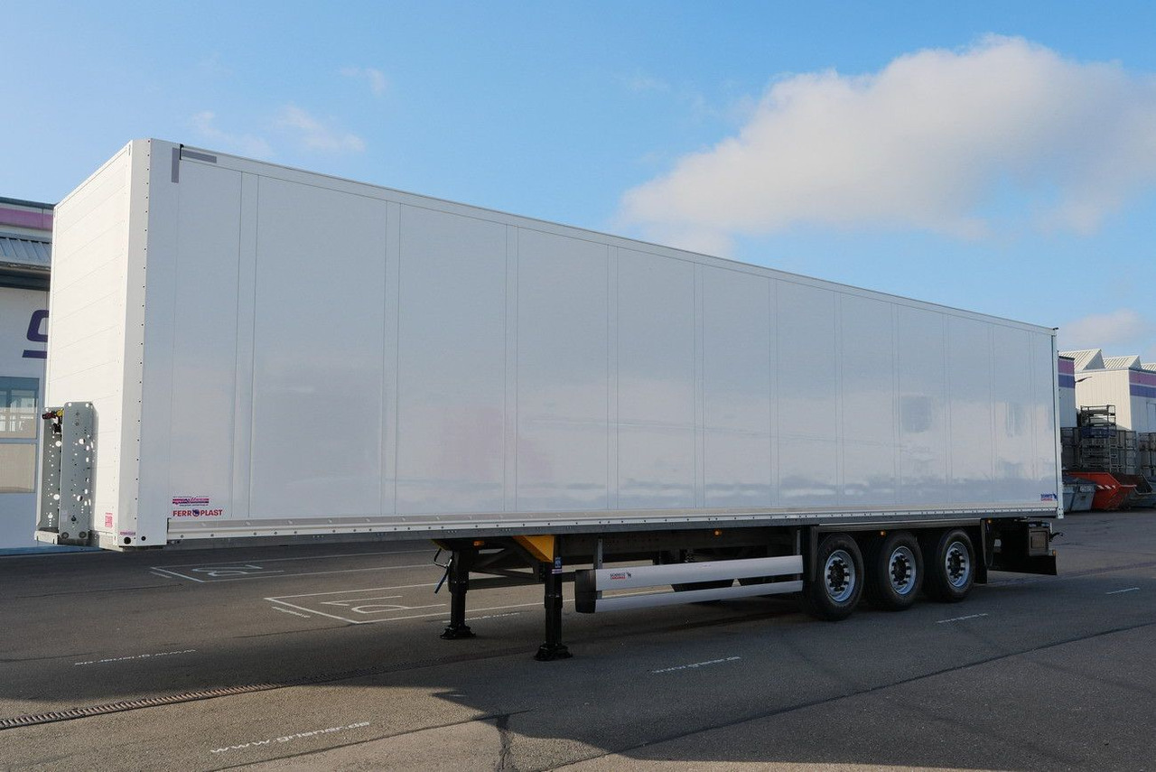 Schmitz Cargobull SKO 24/DOPPELSTOCK / 2,70/ LIFT nur 154 tsd km - Skåp semitrailer: bild 3 Schmitz Cargobull SKO 24/DOPPELSTOCK / 2,70/ LIFT nur 154 tsd km - Skåp semitrailer: bild 3