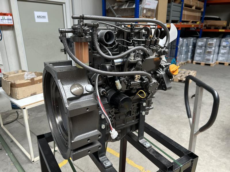 Yanmar Yanmar Motor 3TNV70 - Motor för Byggmaskiner: bild 3 Yanmar Yanmar Motor 3TNV70 - Motor för Byggmaskiner: bild 3