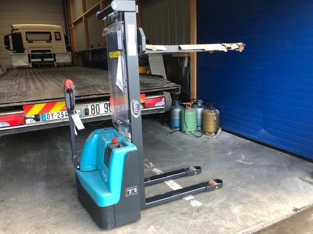 Baoli ES-10-N01 gerbeur accompagnant - Staplare: bild 2 Baoli ES-10-N01 gerbeur accompagnant - Staplare: bild 2