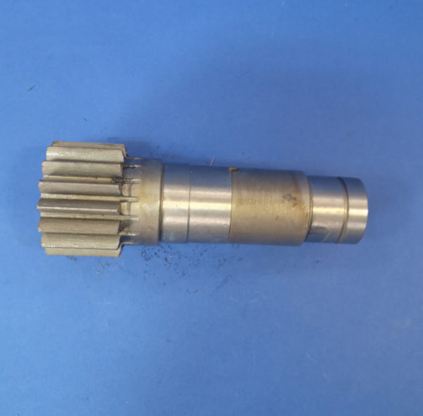 010080A Swing motor shaft Bobcat 320, 322 - Svängmotor för Byggmaskiner: bild 2 010080A Swing motor shaft Bobcat 320, 322 - Svängmotor för Byggmaskiner: bild 2