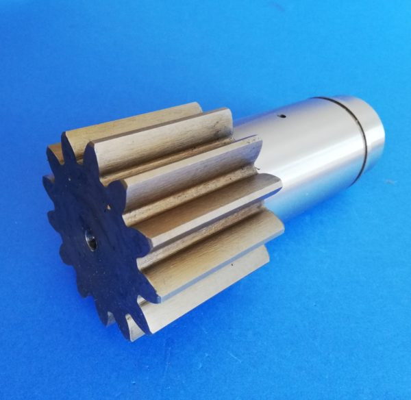 010150A Bobcat 425 swing motor shaft - Svängmotor för Byggmaskiner: bild 1 010150A Bobcat 425 swing motor shaft - Svängmotor för Byggmaskiner: bild 1