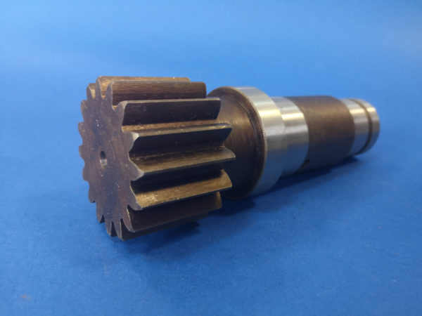 010240A Wałek silnika obrotu Komatsu PC05, Bobcat 220 (starsza wersja), FAI 212 - Svängmotor för Byggmaskiner: bild 5 010240A Wałek silnika obrotu Komatsu PC05, Bobcat 220 (starsza wersja), FAI 212 - Svängmotor för Byggmaskiner: bild 5